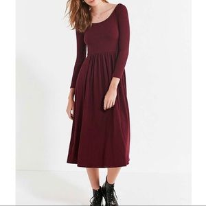 UO Lurenzia Off-the-shoulder knit midi dress